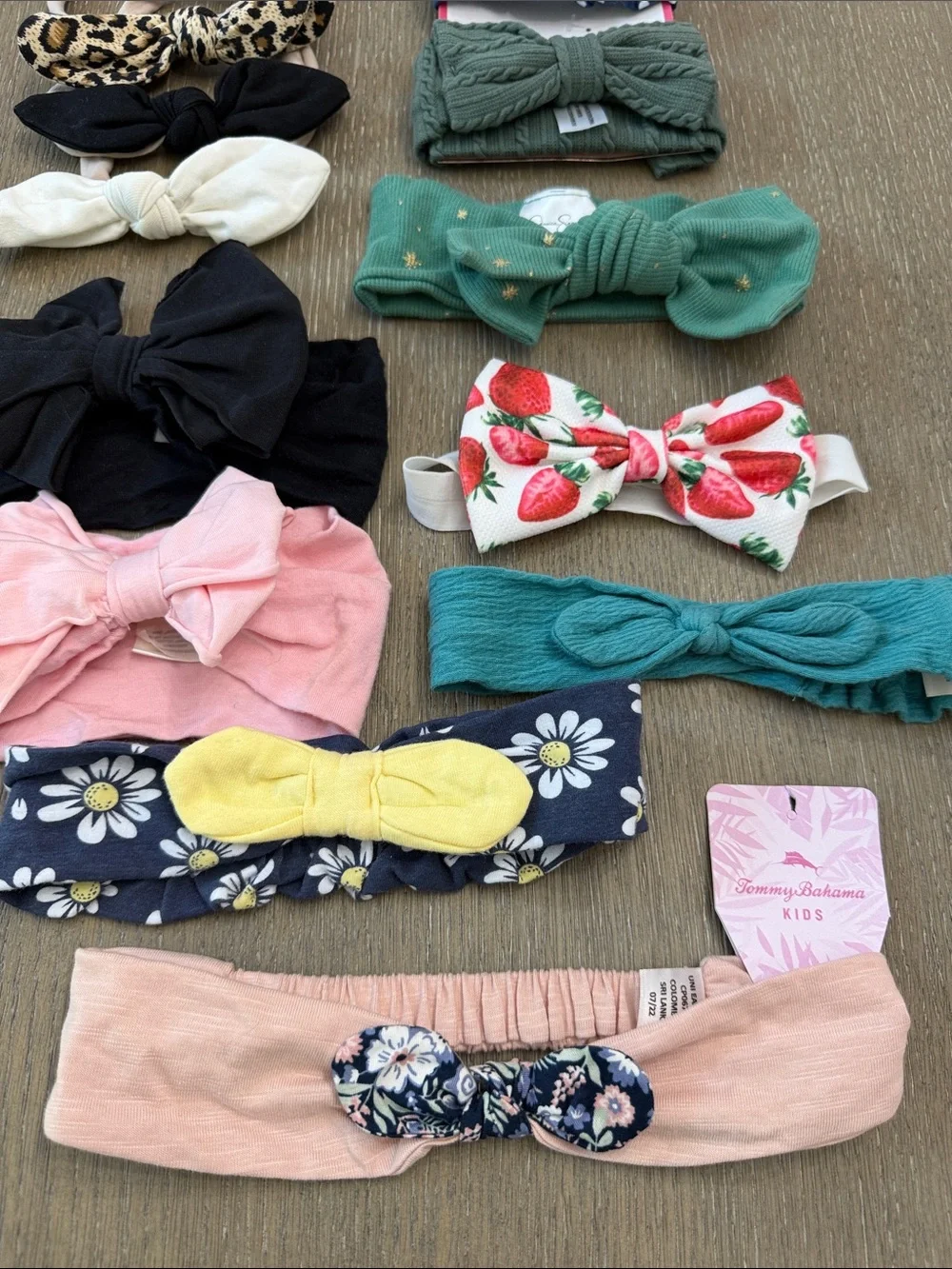 Ruffle Butts and Assorted Brands' Knot Headband Set